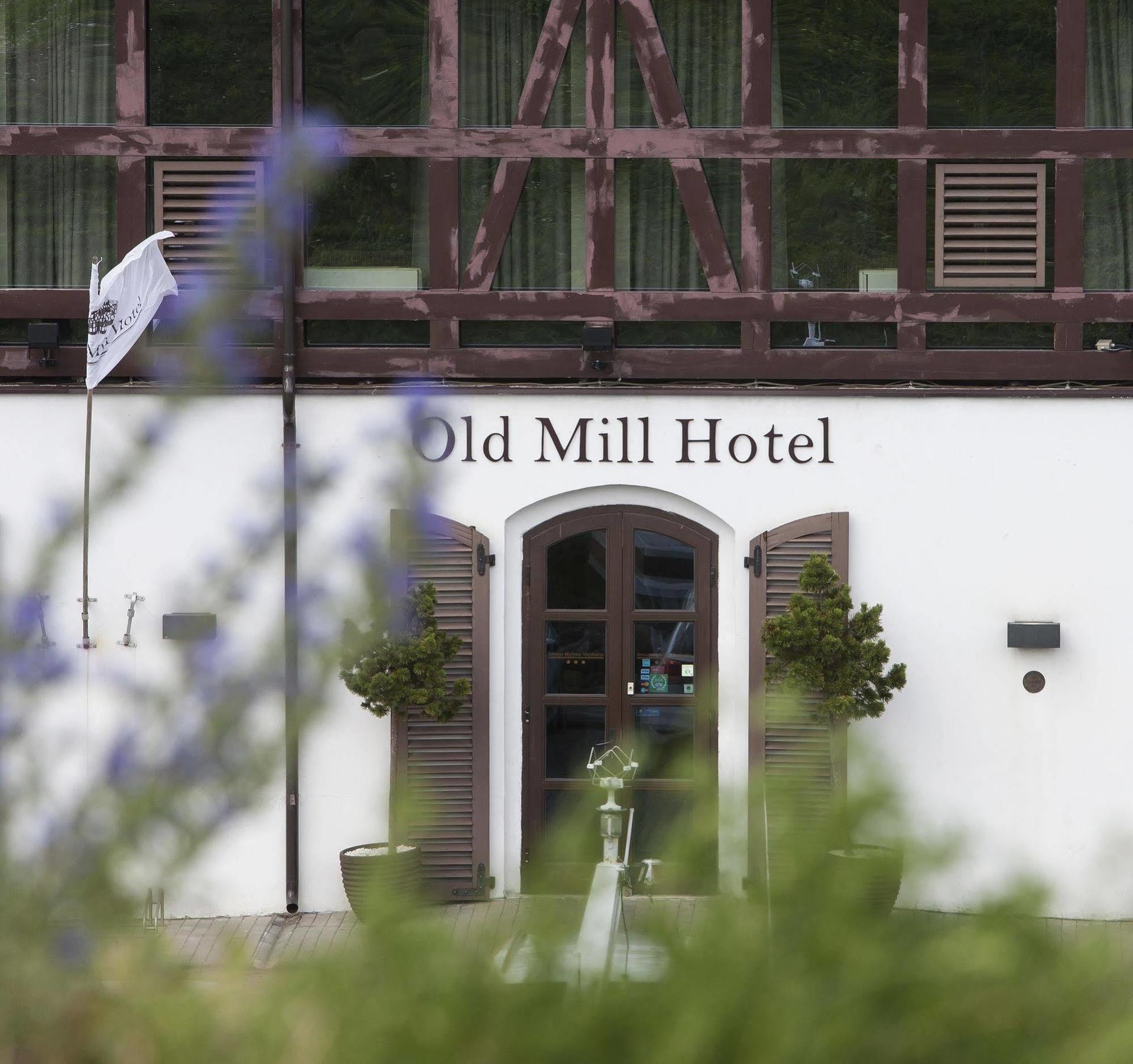 Old Mill Hotel Клайпеда Экстерьер фото